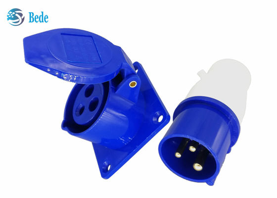 3 Stifte industrielle Stecker und Sockel-Ausrüstungs-Platte brachten Art wasserdichtes IP44 220-250V 16A an