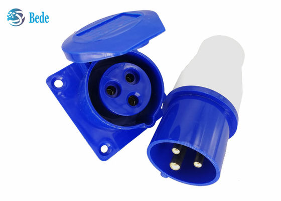 3 Stifte industrielle Stecker und Sockel-Ausrüstungs-Platte brachten Art wasserdichtes IP44 220-250V 16A an